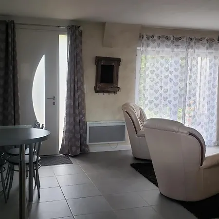 Maisonnette Au Coeur Du Circuit Des 24h Du Mans Apartamento