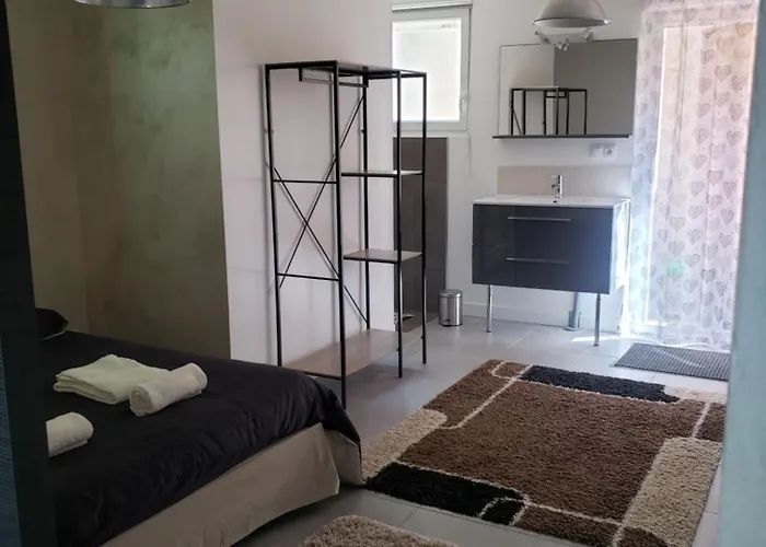 Maisonnette Au Coeur Du Circuit Des 24h Du Mans Apartamento *